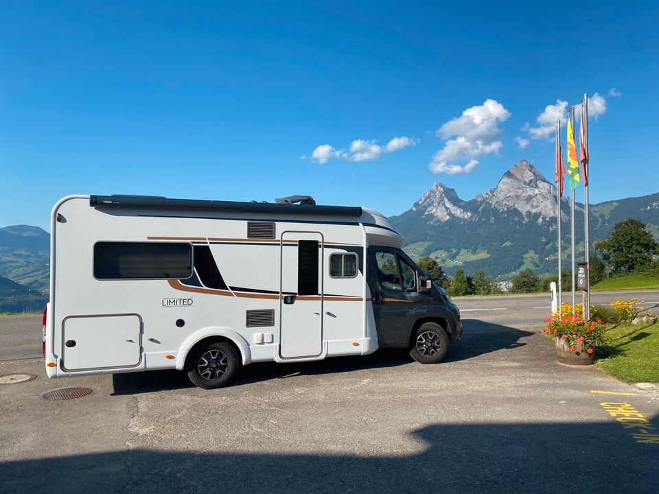 Suche Womo Garage Wohnmobil Camper Scheune Halle in Diez