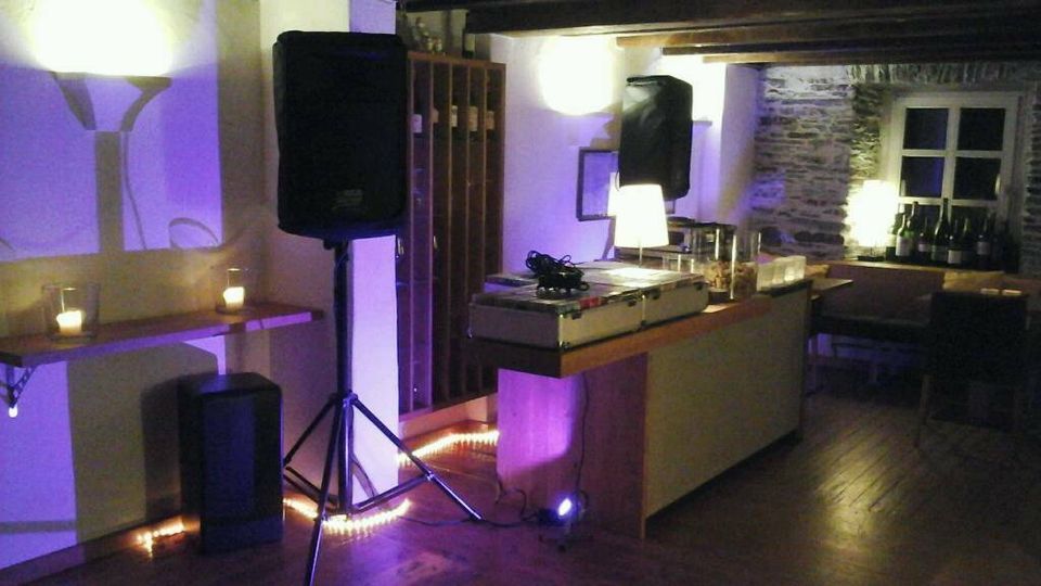 DJ Service Hochzeit Betriebsfest Party Geburtstag Event in Traben-Trarbach