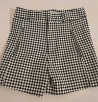Stradivarius Shorts kurze hose schwarz weiss 32 karriert neu Bayern - Neuendettelsau Vorschau