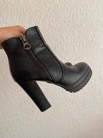 Stiefelette Gr. 37 Catwalk Schwarz Berlin - Pankow Vorschau