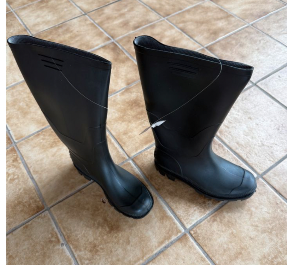 Arbeitssicherheitsschuh / Arbeitsstiefel, TRIUSO in Wetzlar