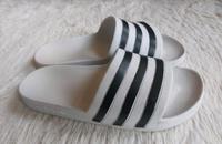 Adidas -Adiletten Schlappen unisex Gr.40 Friedrichshain-Kreuzberg - Friedrichshain Vorschau