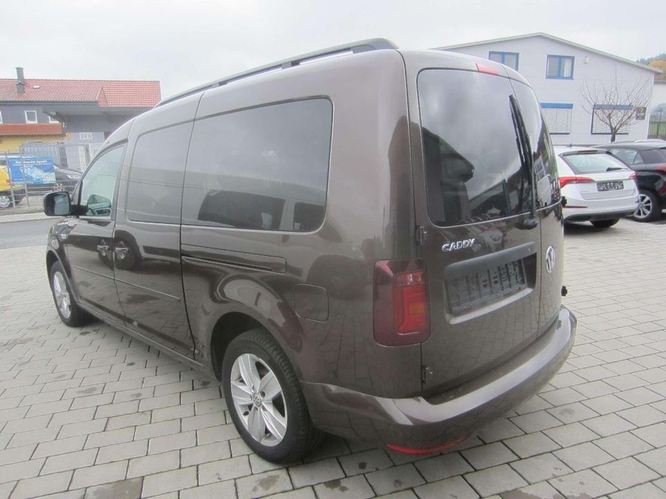 Volkswagen Caddy Maxi Comfortline,Xenon,AHK,2xSchiebetür in Erbach