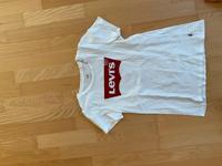 Weißes Levis Tshirt Bayern - Puchheim Vorschau
