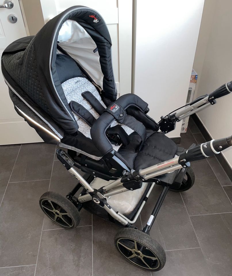 HARTAN Topline X Kinderwagen Sportwagen Buggy + Extras schwarz in Großpösna