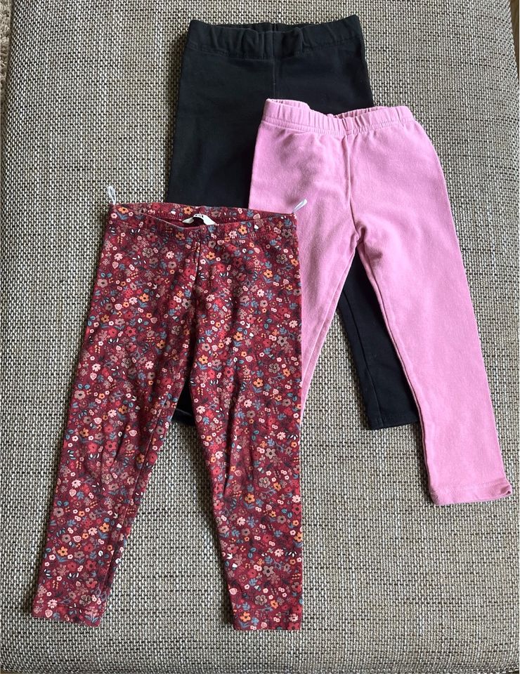 3er Pack Leggings Mädchen Gr. 104 in Uebigau-Wahrenbrueck