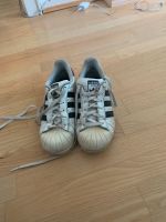 Adidas Superstar Perlmutt Uk 6 Schleswig-Holstein - Norderstedt Vorschau