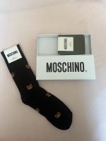 NEU! Moschino Socken Gr.44-46 Teddy Bär mit Geschenkverpackung Nordrhein-Westfalen - Geldern Vorschau