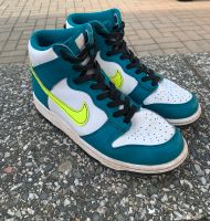 Nike Schuhe Gr. 39 Top weiß mit Türkis Sachsen - Neukieritzsch Vorschau