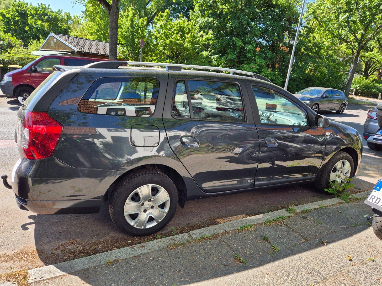 Abbildung des Autos Dacia Logan MCV Kombi, B…