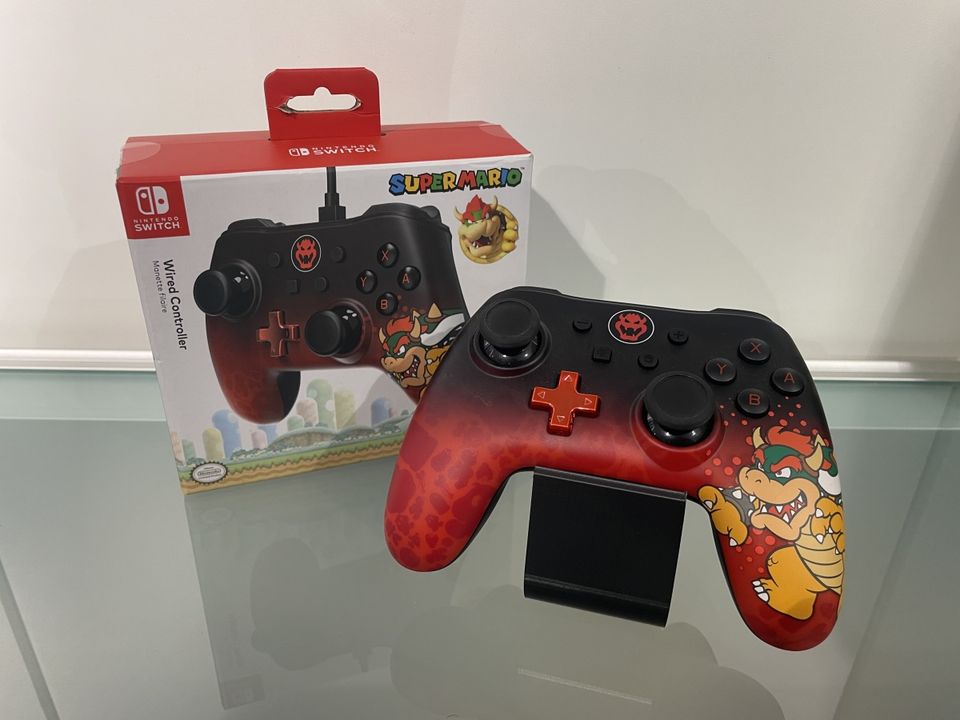 Nintendo Switch Wired Controller Super Mario in Vohenstrauß