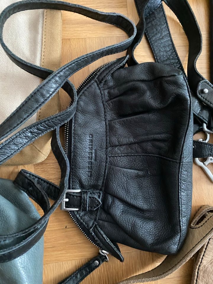 Liebeskind Berlin Fossil Leder Handtasche Tasche Damen Echtleder in Netphen