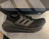 Adidas Ultraboost Light in Größe 40 Bayern - Fürth Vorschau
