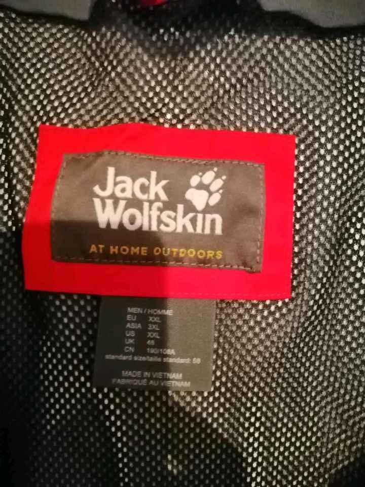 Herren Jacke.Jack Wolfskin in Fulda