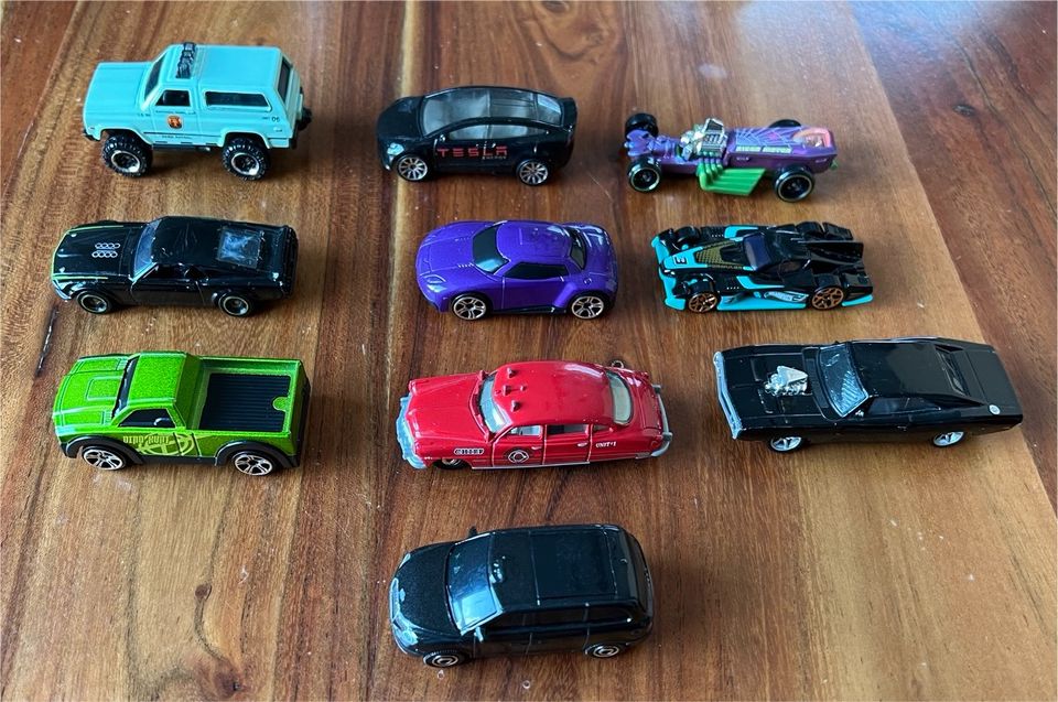 ❌ Paket 1 Autos Spielzeugautos 10 Stück Matchbox Marjorette… in Sulzbach a. Main