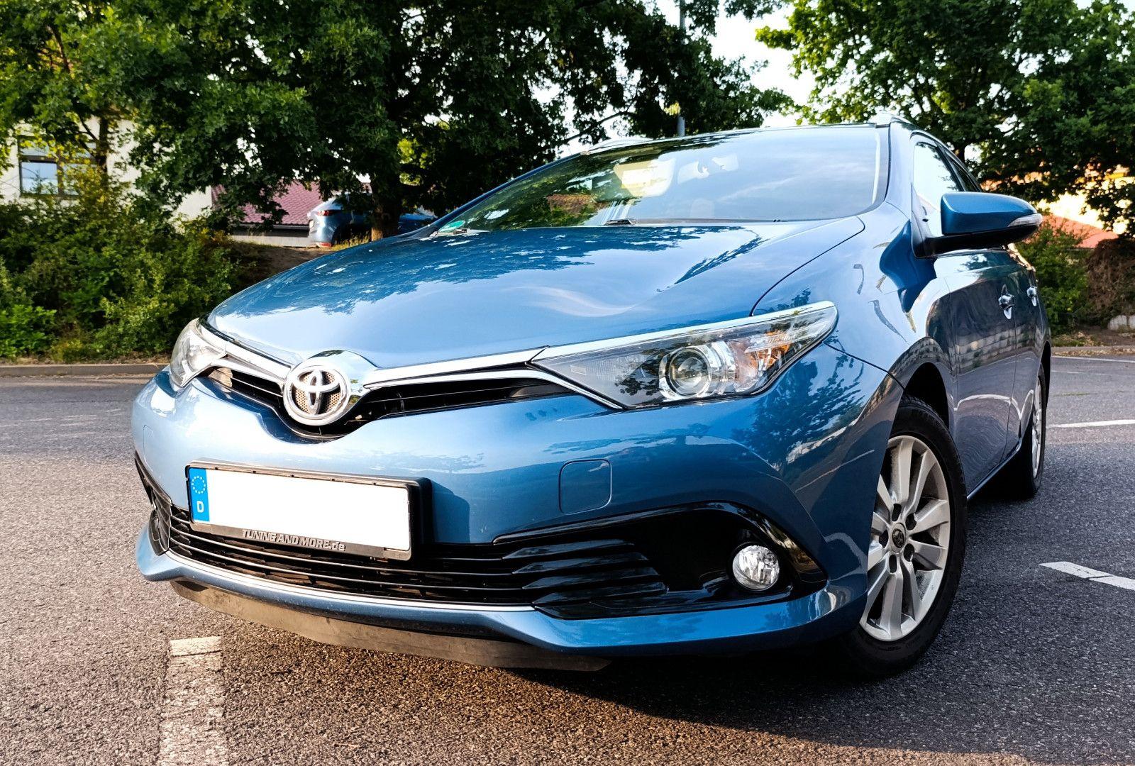 Abbildung des Autos Toyota Auris Touring Spo…
