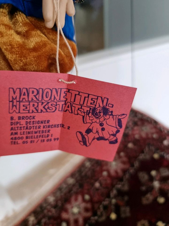 Marionette Aladin mit fliegendem Teppich "Handgefertigt" in Dortmund