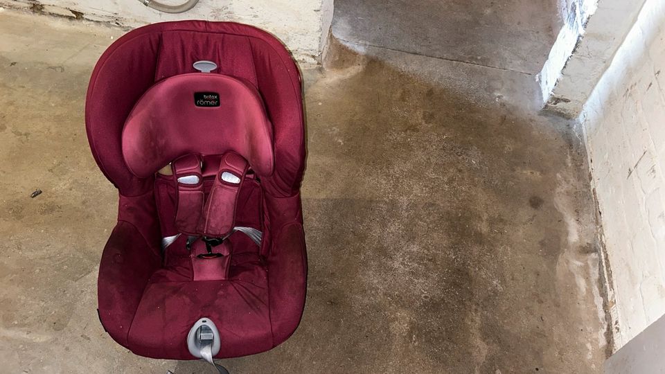 Britax Römer  Kindersitz für Auto in Hannover