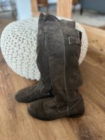 Graue Tamaris Wildleder Stiefel Gr. 37 Nordrhein-Westfalen - Hamm Vorschau