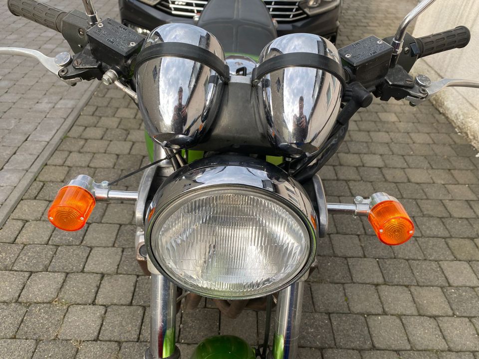 Kawasaki Zephyr 1100 Tüv 06/2025, vieles neu in Kamp-Lintfort