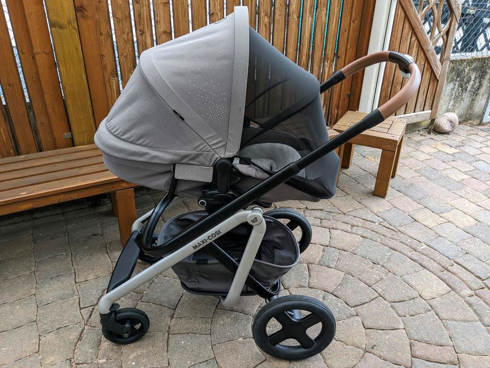 Kombikinderwagen Maxi Cosi lila, grau in Alzey