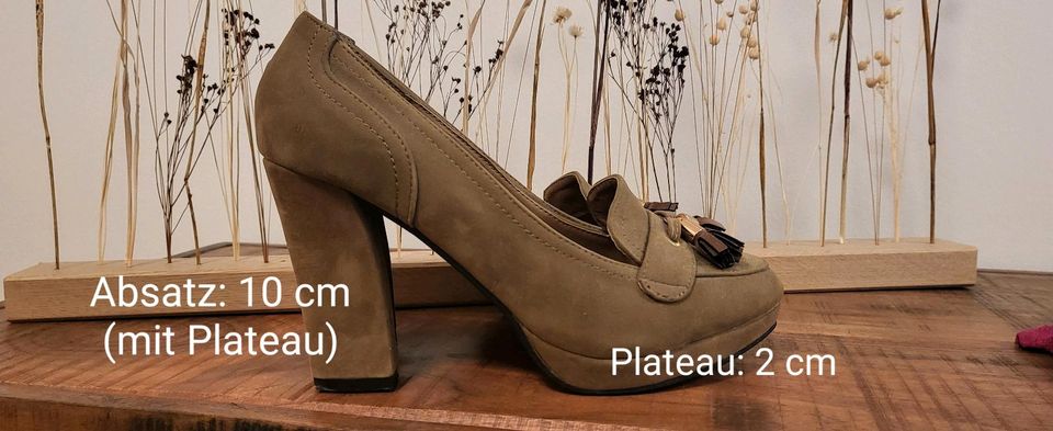 Pumps mit Plateau, beige in Speyer