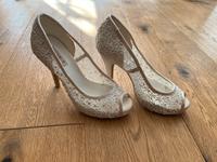 Menbur Gr. 35 Peeptoes Hochzeitsschuhe / Brautschuhe Kr. Dachau - Dachau Vorschau
