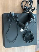 PlayStation 4 Pro mit Controller Baden-Württemberg - Fellbach Vorschau