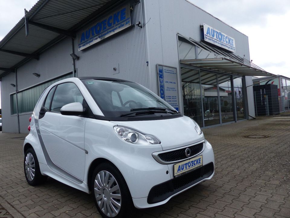 Smart fortwo coupe electric drive 1.Hand Klima in Hockenheim