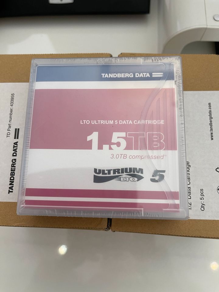 Datenträger neu und original verpackt in Darmstadt