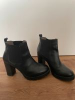 Schuhe Stiefeletten Hose Schuhe Boots Nordrhein-Westfalen - Schwelm Vorschau