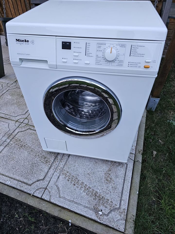 Miele Waschmaschine Softtronic 2241 in Ibbenbüren