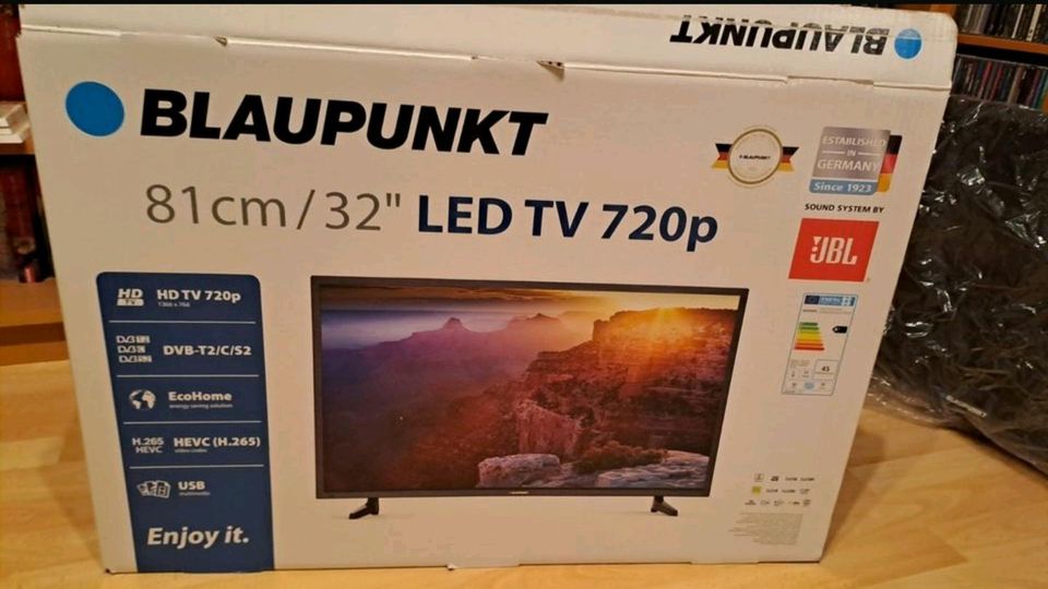 Blaupunkt Fernseher 32'' HD TV 720p in Oppenheim