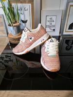 Sneaker Le Coq Sportif LCS R 1400 Jaquard 39 Turnschuh Laufschuhe Niedersachsen - Ilsede Vorschau