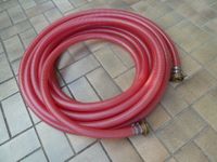 DN32 Getränkeschlauch PVC, mit roter Spirale, 19,5m u. 13,5m lang Baden-Württemberg - Ölbronn-Dürrn Vorschau