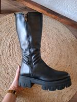 Marco Tozzi Stiefel Echtleder echtes Leder schwarz 39 Rheinland-Pfalz - Altleiningen Vorschau