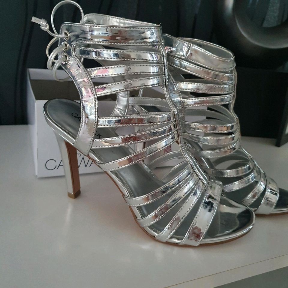 Catwalk High-Heels Gr.40 neu in Linsengericht