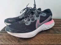 Nike Laufschuhe turnschuhe Gr. 35,5 Bayern - Herrsching Vorschau