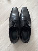 Bugatti Herren Business SchuheGr. 42 schwarz. Essen - Essen-Stadtmitte Vorschau