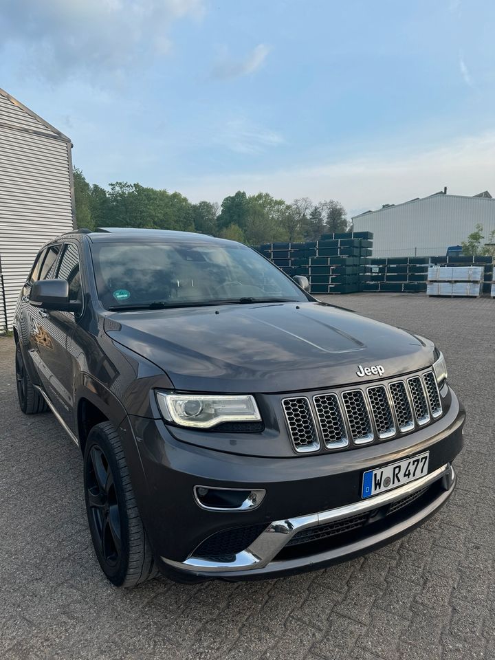 Jeep Grand Cherokee Summit 3.0 V6 / 20 Zoll in Wuppertal