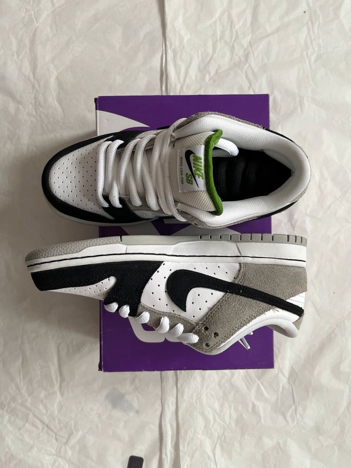 Nike SB Dunk Low Chlorophyll US 4.5 EU 36.5 in Stuttgart