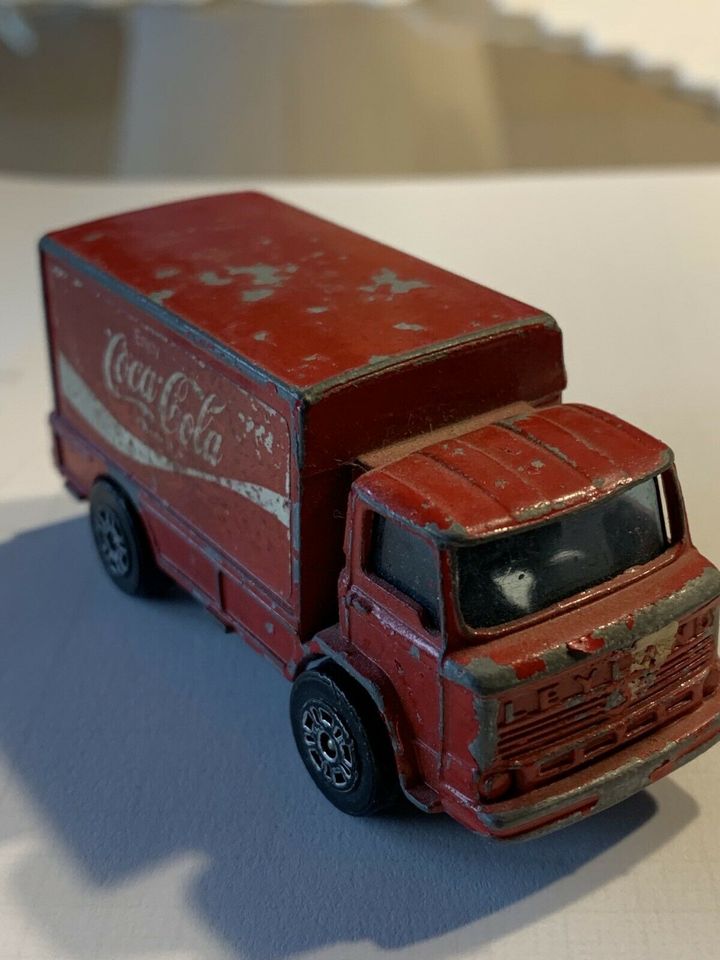 Zwei alte Modellautos-CORGI-JuniorsU.S.Van Werbung Coca Cola 1:43 in Berg