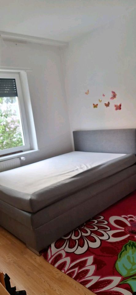 Schlafzimmer Bett in Hannover