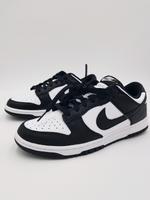 Nike Womens Dunk Low Panda Gr. 40 US 8.5 NEU Nordrhein-Westfalen - Bad Oeynhausen Vorschau