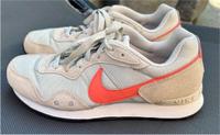Nike Sneaker Gr.40 wie neu! Nordrhein-Westfalen - Herdecke Vorschau