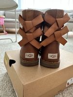 Kinder Schuhe, Ugg Gr. 23,5 Nordrhein-Westfalen - Übach-Palenberg Vorschau