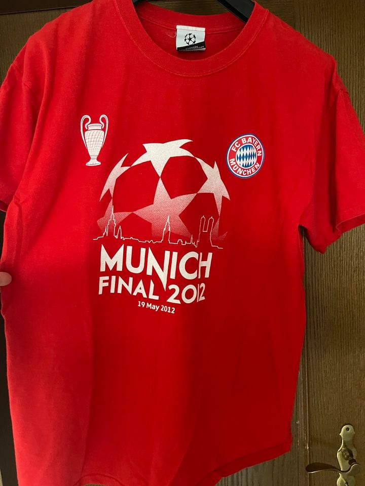 Shirt FC Bayern Champions League Finale München 2012 Größe L in Neustrelitz
