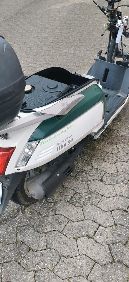 Kymco like 50 2t Unfall in Denzlingen