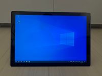 Surface Pro 5 i5 8GB RAM 256GB Win10 Pro guter Zustand Berlin - Reinickendorf Vorschau