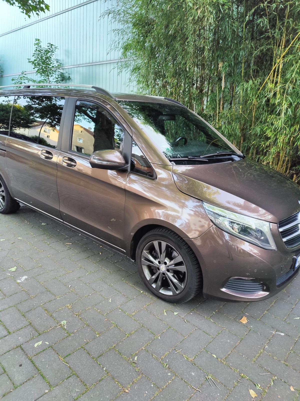 Abbildung des Autos V 220 CDI, EDITION lang …